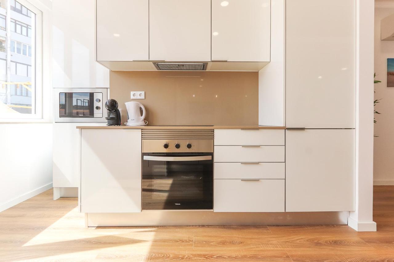 Vita Portucale ! Costa Da Caparica Sunny Design Apartment المظهر الخارجي الصورة
